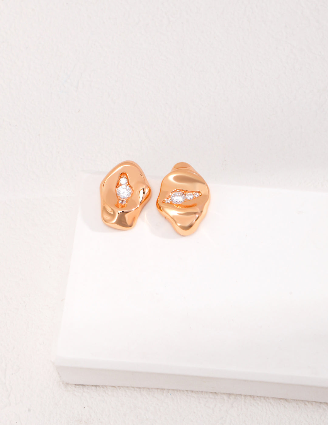 925 Sterling Silver Cubic Zirconia Earrings - Silver