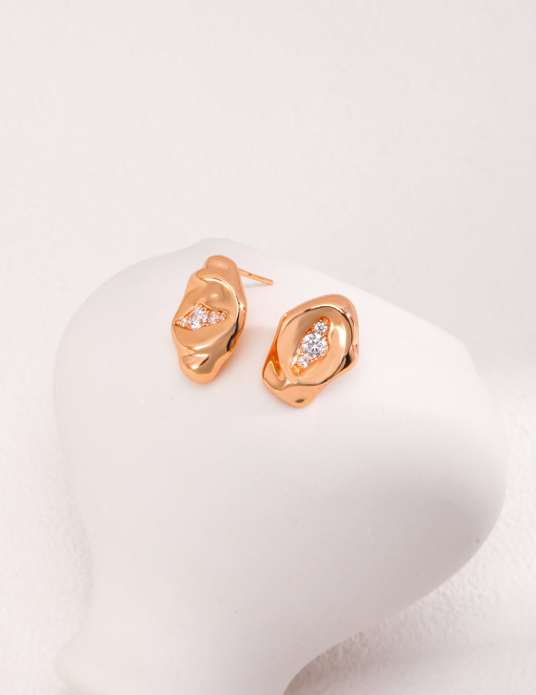 925 Sterling Silver Cubic Zirconia Earrings - Silver