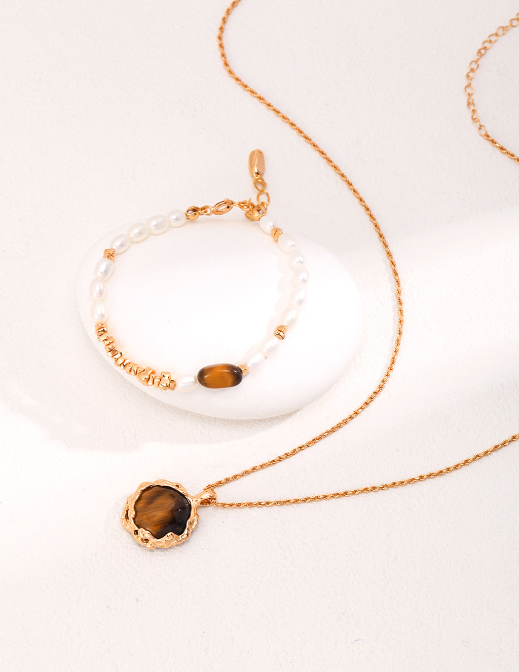 925 Sterling Silver Tiger’s Eye Necklace - Vintage Gold