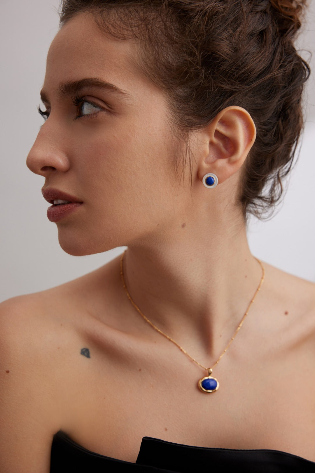 925 Sterling Silver Lapis Lazuli and 白母贝 Earrings - Silver