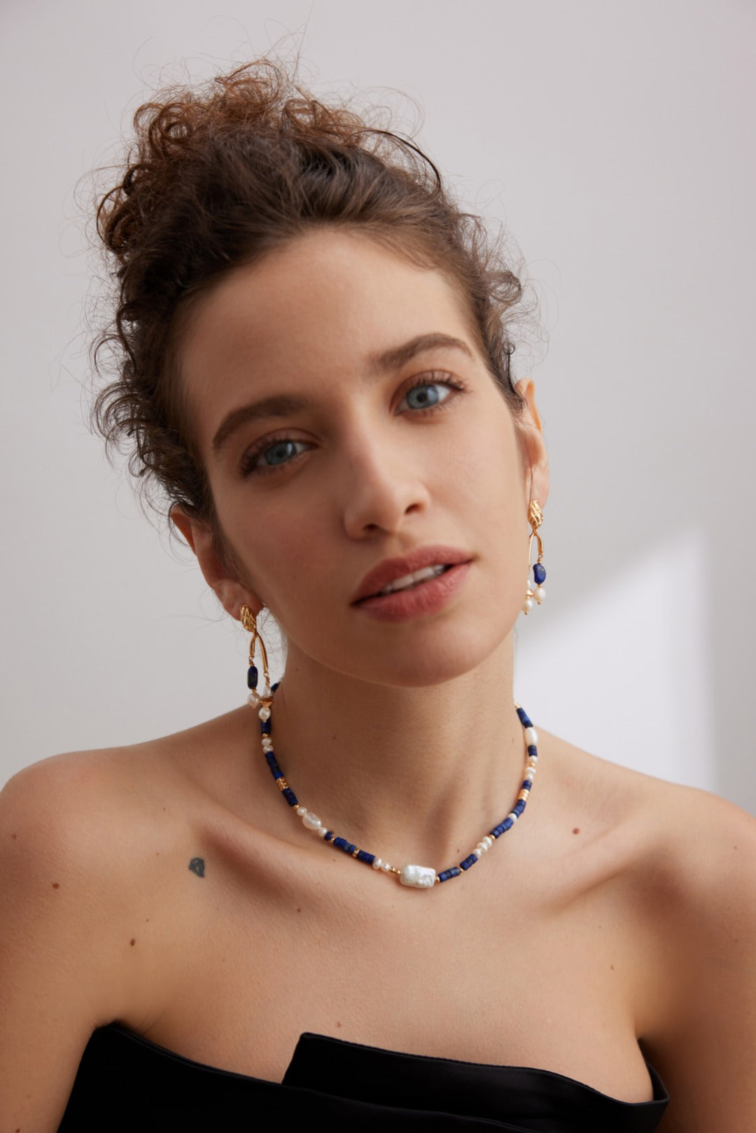 925 Sterling Silver Natural Pearl and Lapis Lazuli Necklace - Silver