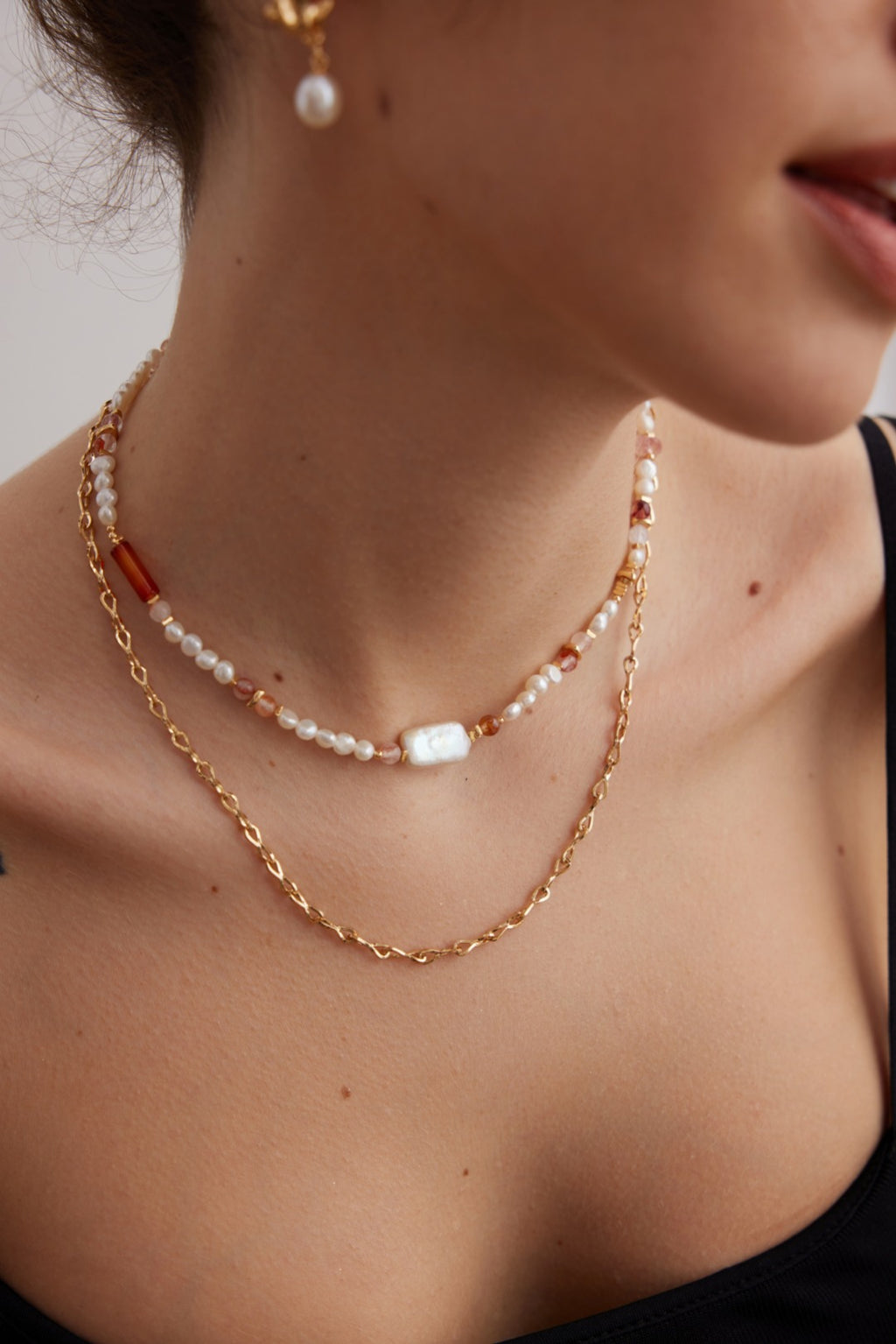 925 Sterling Silver 草莓晶碎石 and Natural Pearl Necklace - Silver