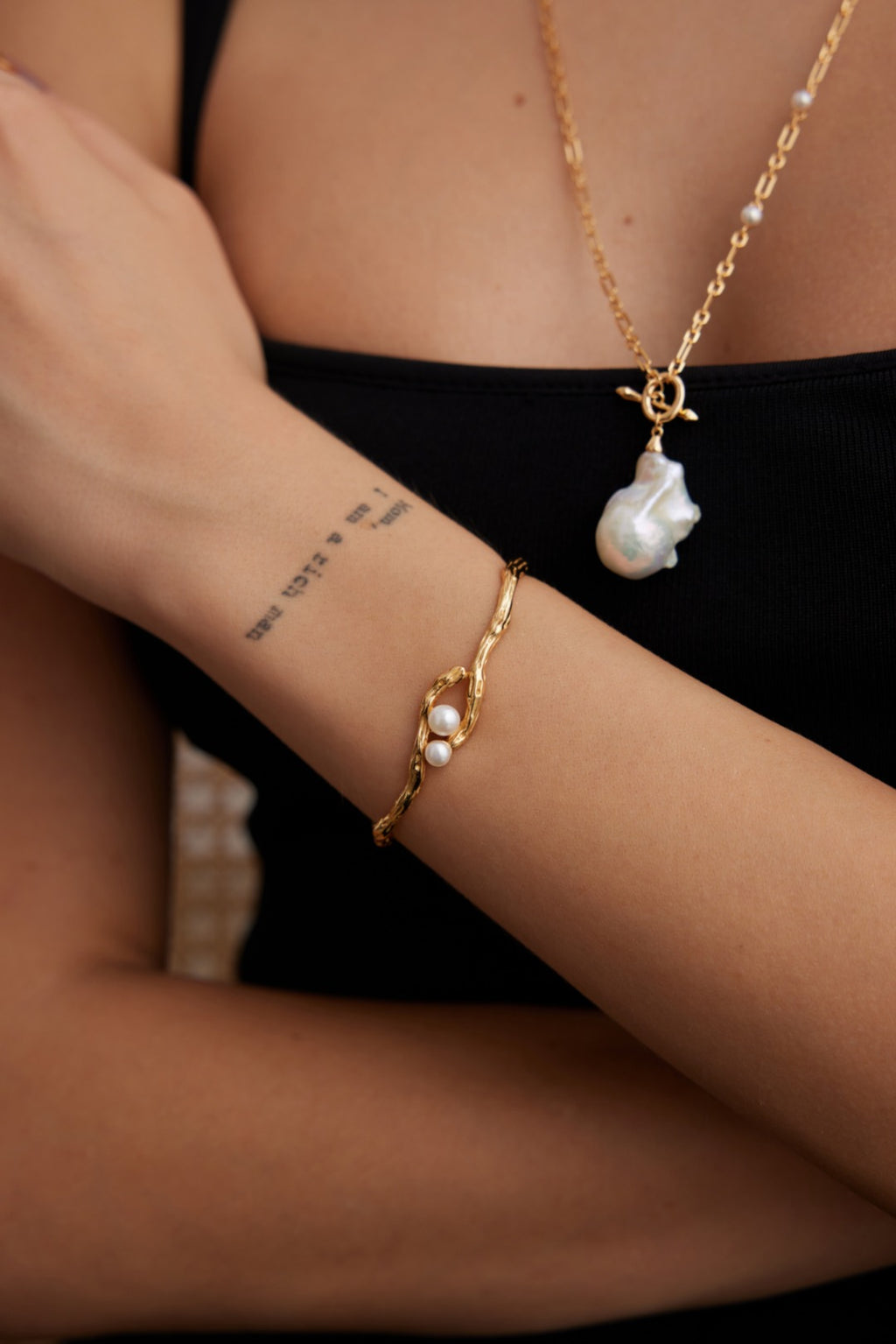 925 Sterling Silver Natural Pearl Bangle - Silver