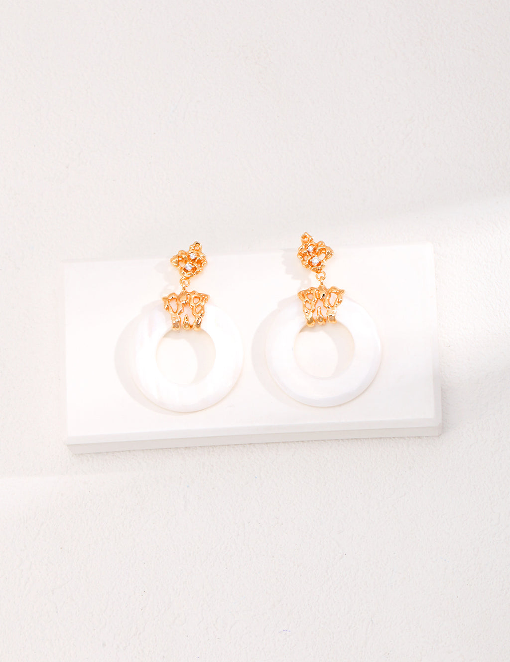 925 Sterling Silver Shell Earrings - Silver