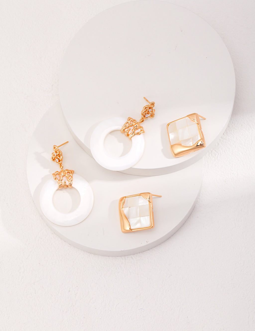 925 Sterling Silver Shell Earrings - Silver
