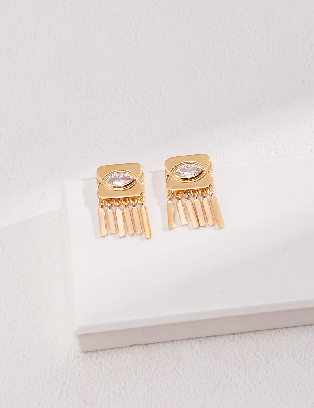 925 Sterling Silver Cubic Zirconia Earrings - Silver