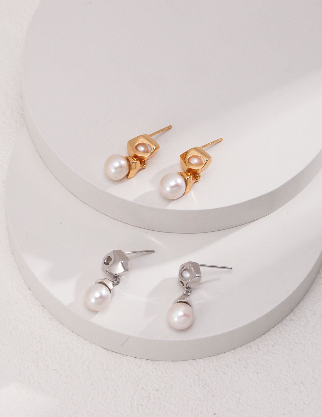 925 Sterling Silver Natural Pearl Earrings - Silver