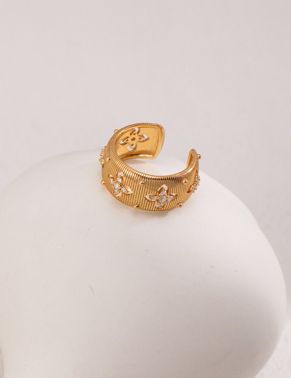925 Sterling Silver Cubic Zirconia Ring - Silver
