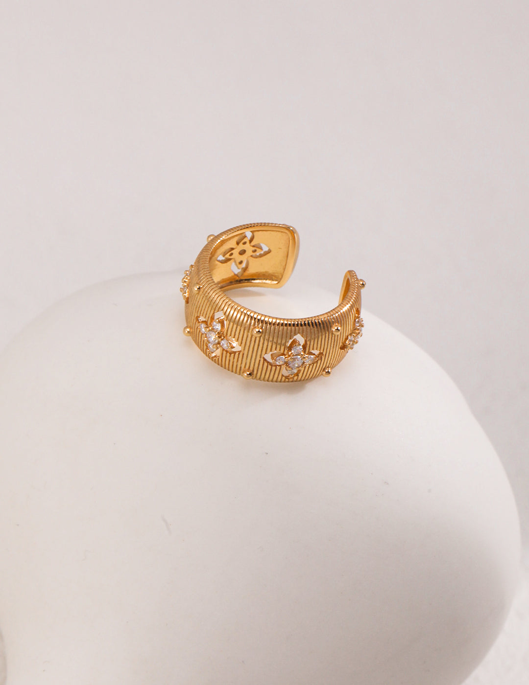 925 Sterling Silver Cubic Zirconia Ring - Silver