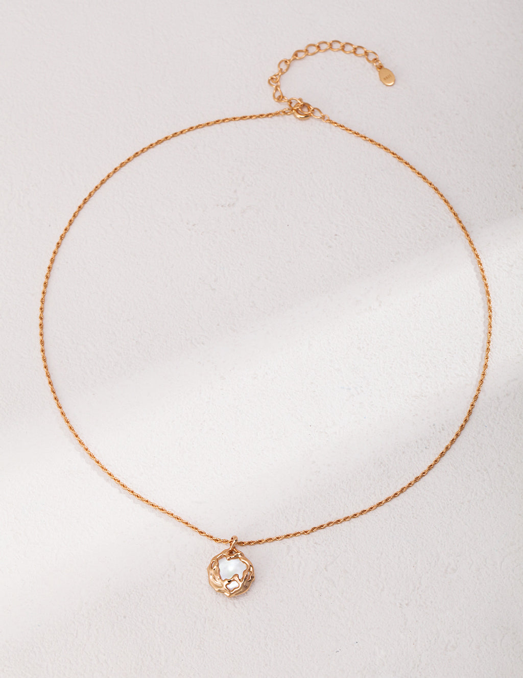 925 Sterling Silver Natural Pearl Necklace - Vintage Gold