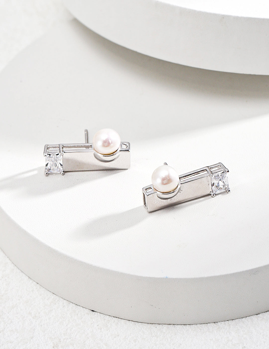 925 Sterling Silver Natural Pearl and Cubic Zirconia Earrings - Silver