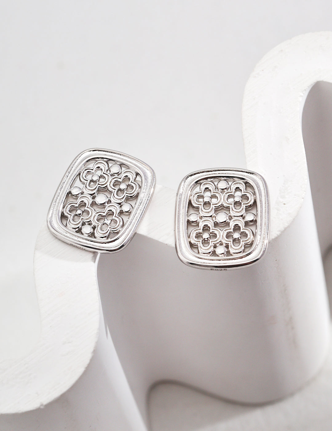 925 Sterling Silver Earrings - Vintage Gold
