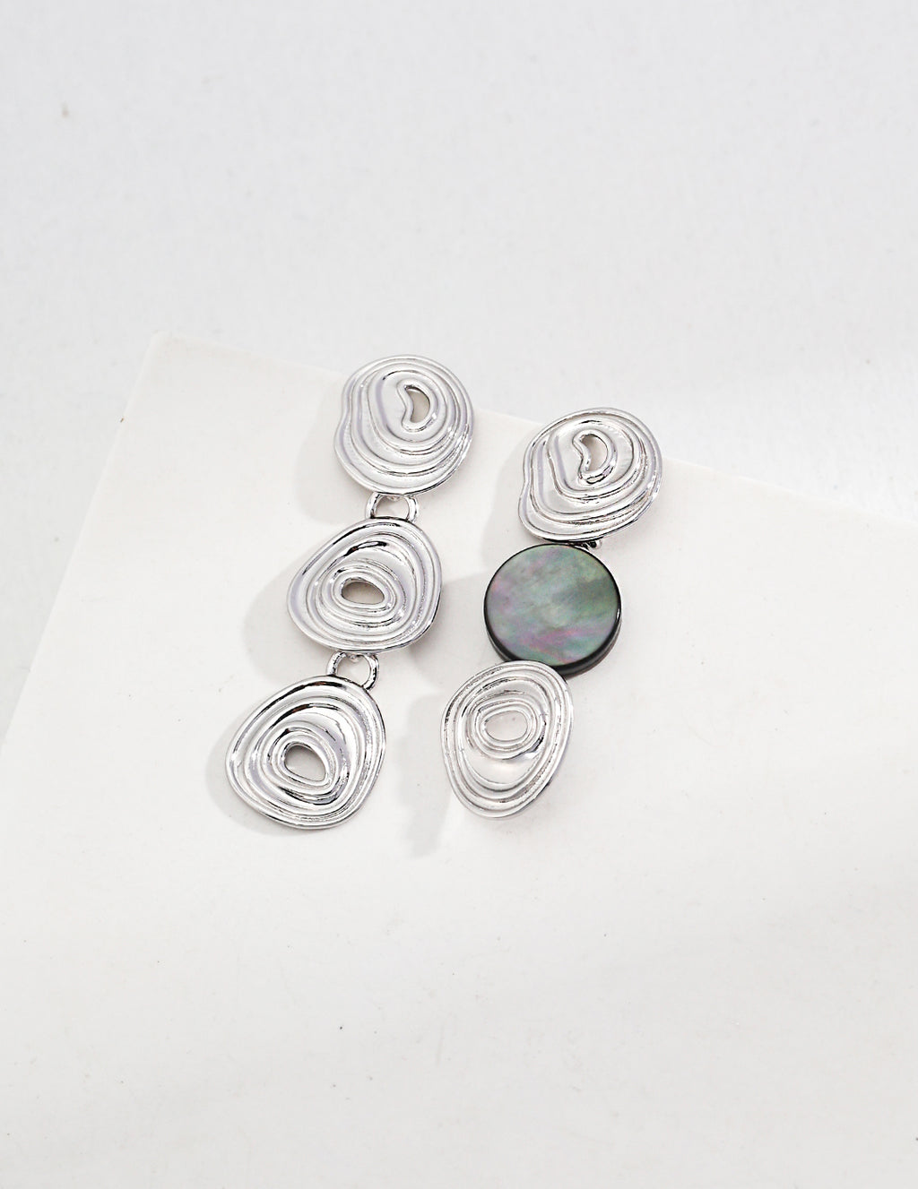 925 Sterling Silver Vintage 黑贝 Earrings - Silver