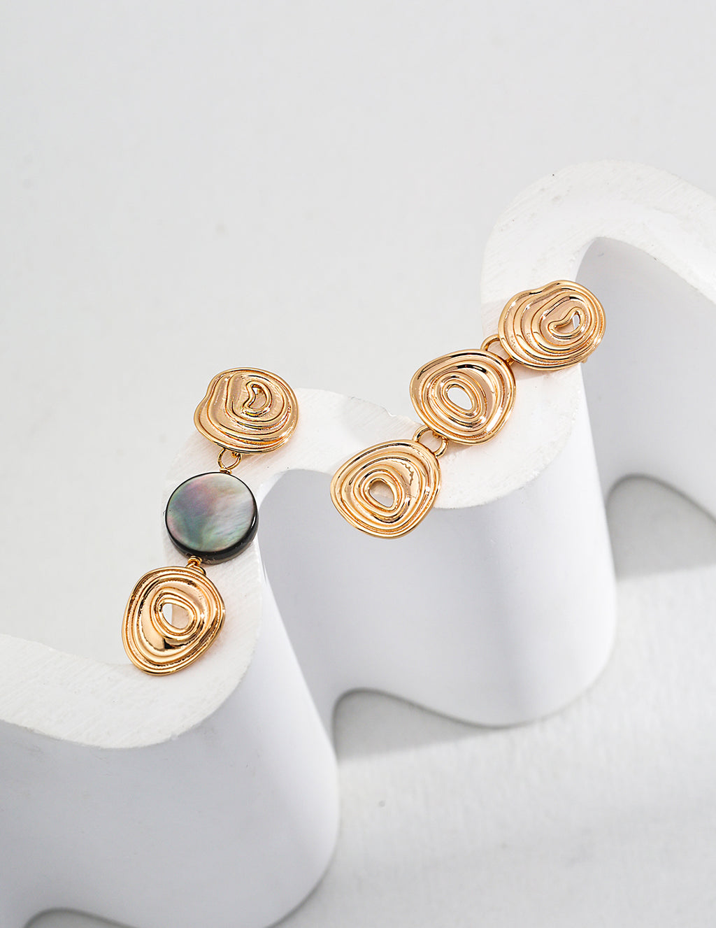 925 Sterling Silver Vintage 黑贝 Earrings - Silver