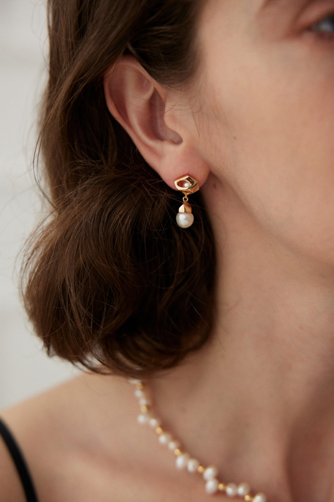 925 Sterling Silver Natural Pearl Earrings - Silver
