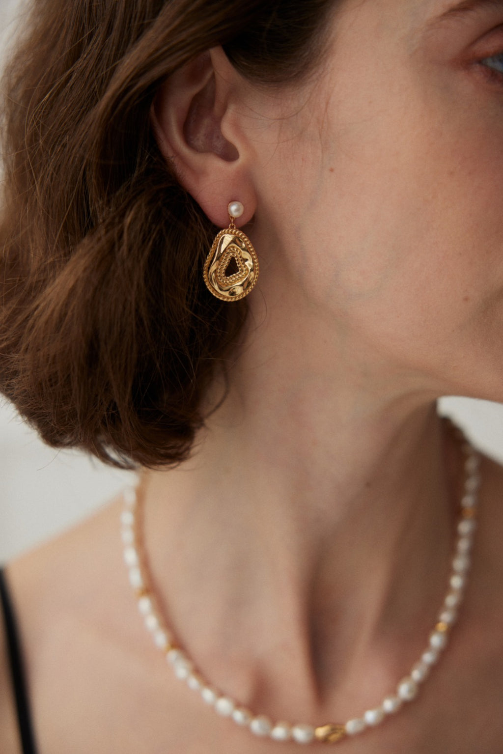 925 Sterling Silver Natural Pearl Earrings - Silver