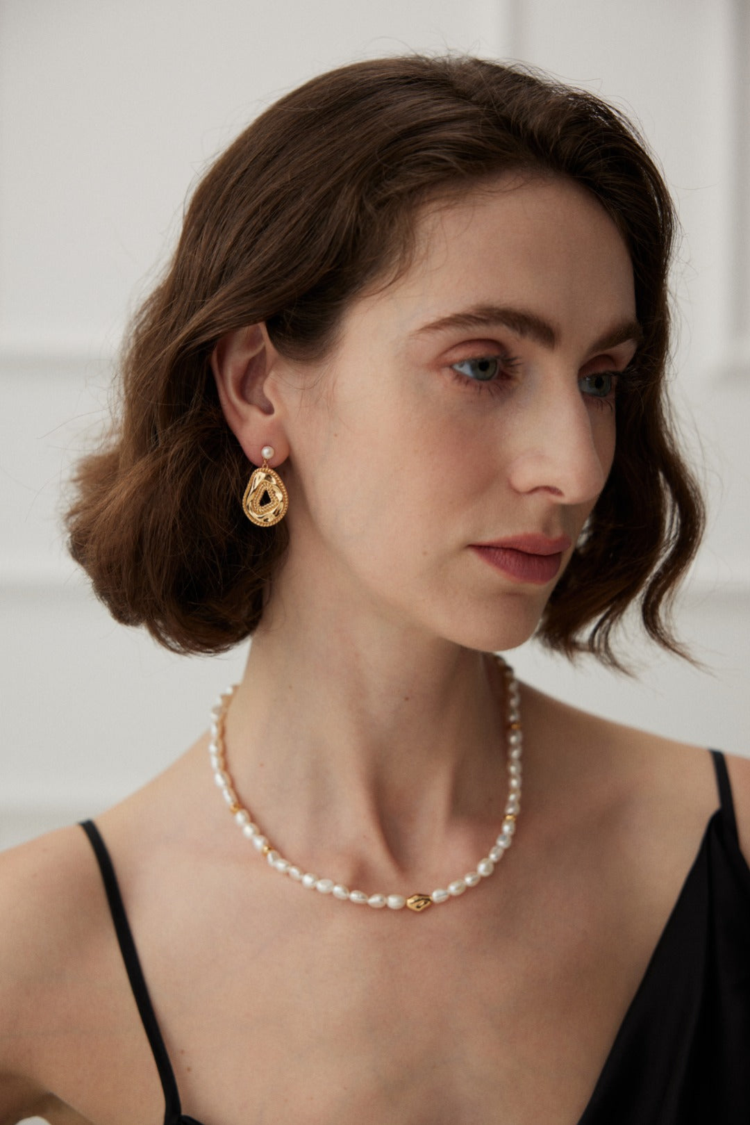 925 Sterling Silver Natural Pearl Earrings - Silver