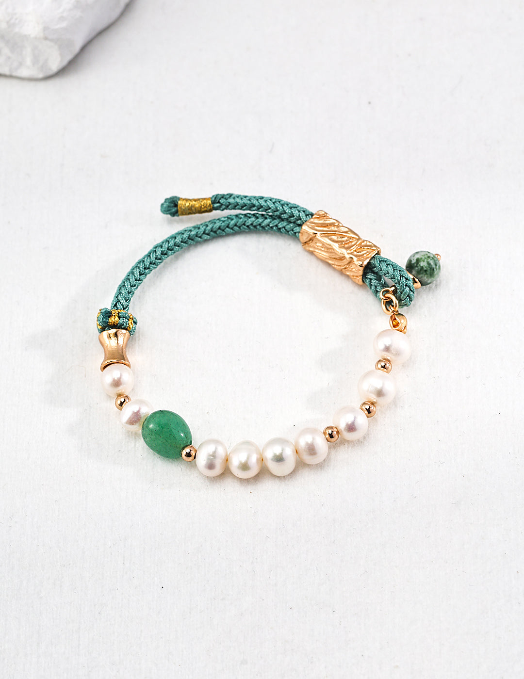925 Sterling Silver Pearl, 随形碧玉 and 秋香绿绳 Bracelet, front view