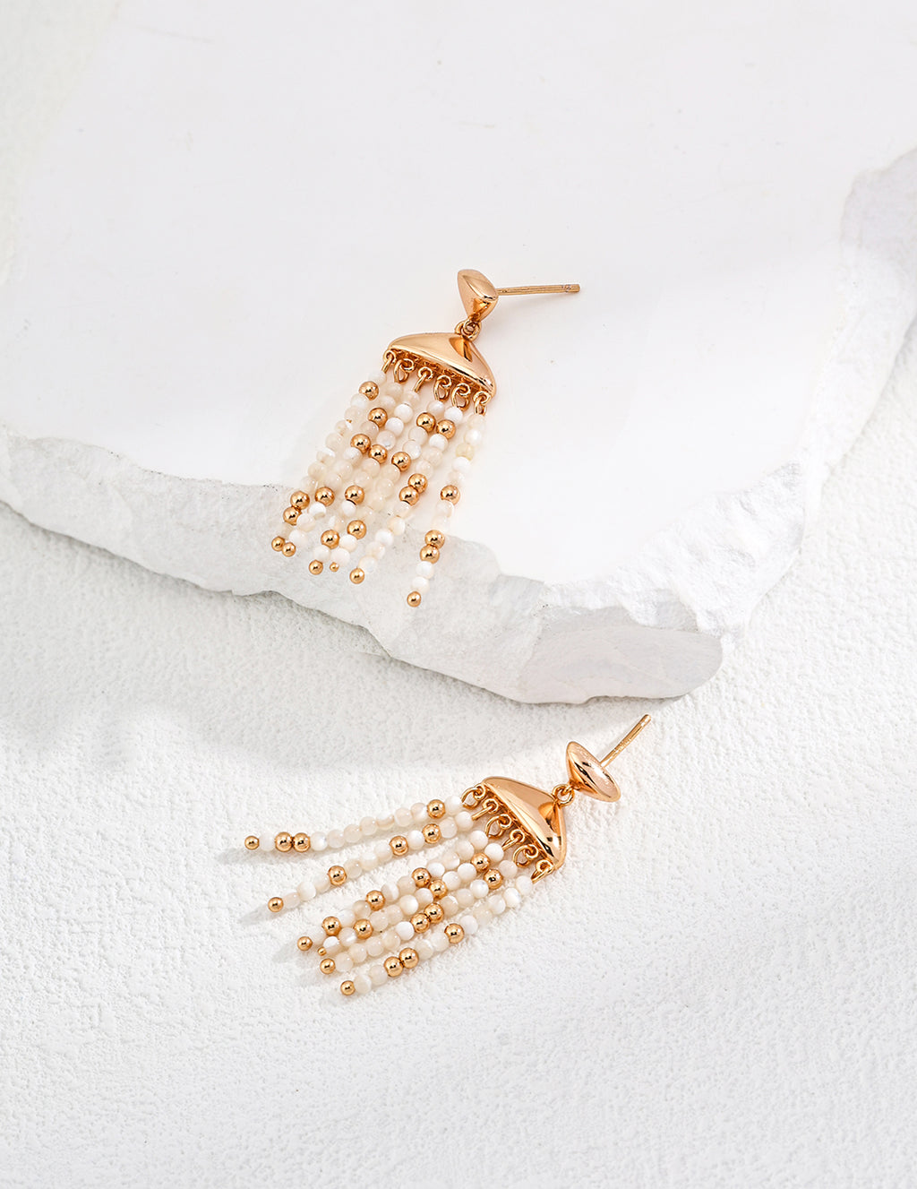 925 Sterling Silver Shell Earrings - Silver
