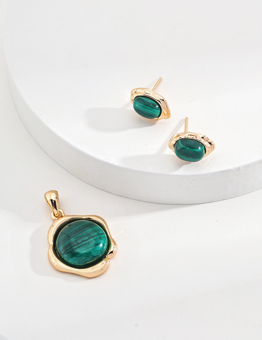 925 Sterling Silver Malachite Earrings - Vintage Gold