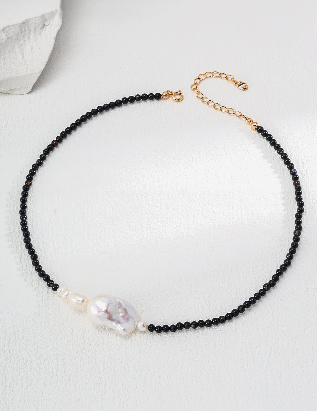 925 Sterling Silver Natural Pearl and Black Agate Necklace - Vintage Gold