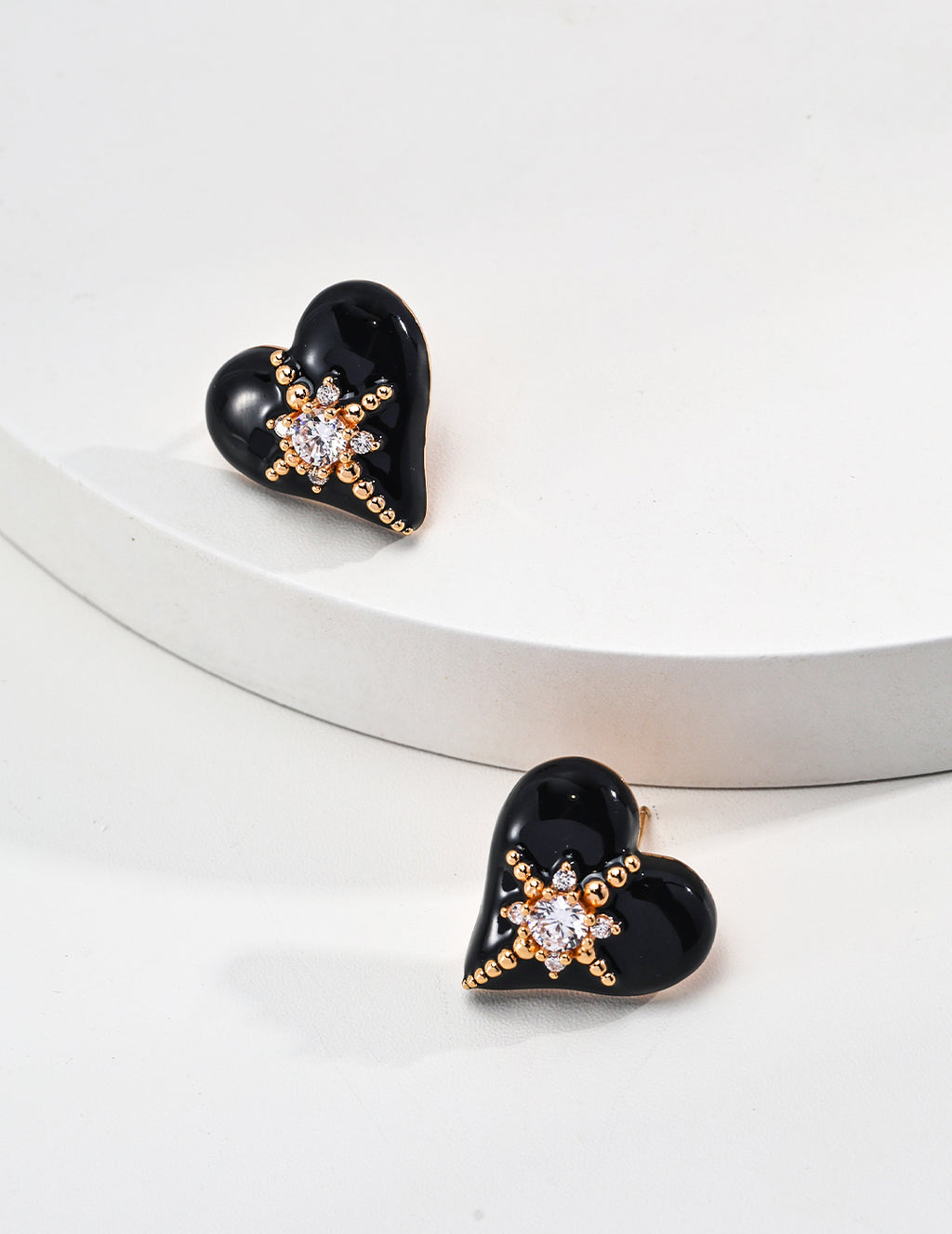 925 Sterling Silver Heart Drip Glaze and Cubic Zirconia Earrings - Silver