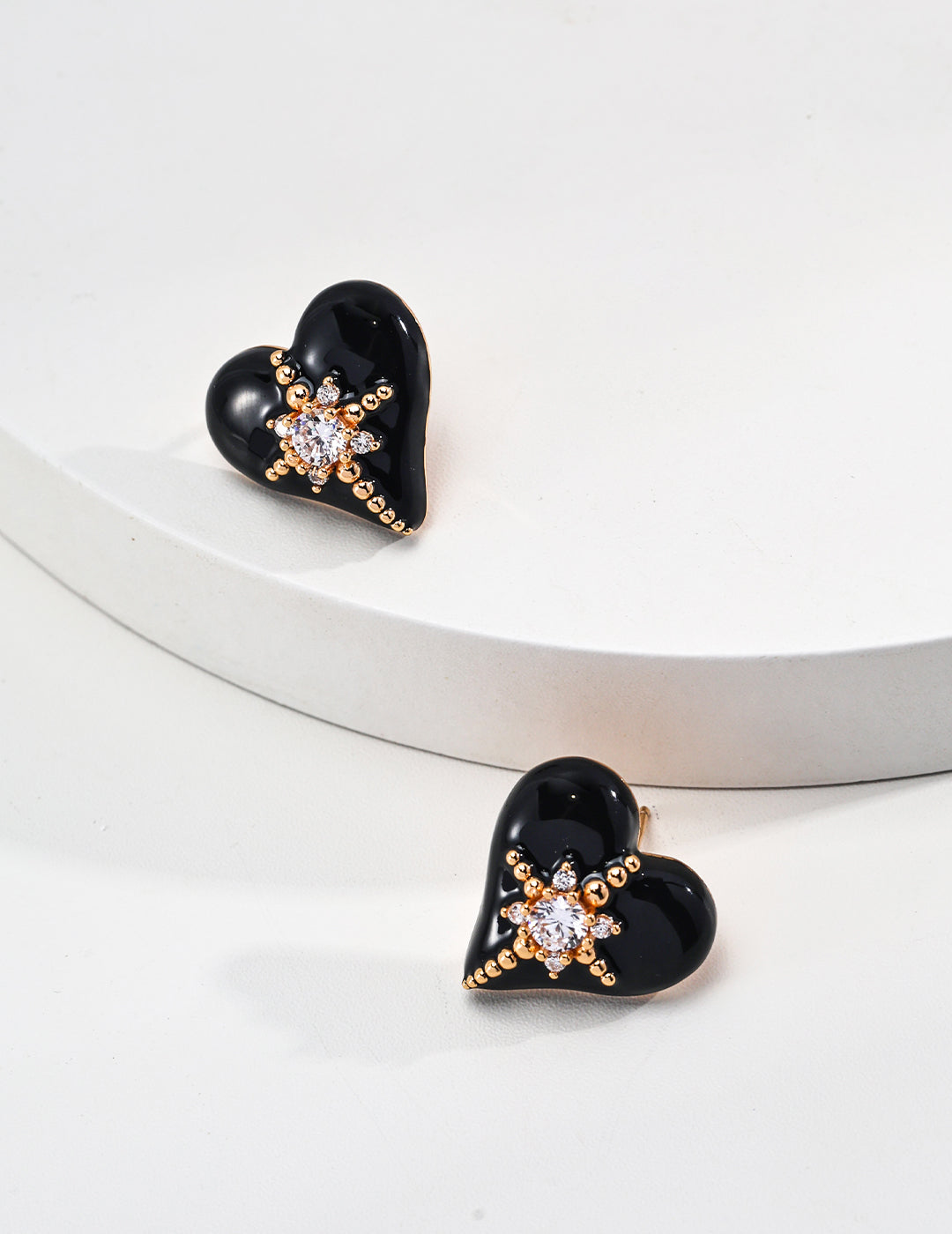 925 Sterling Silver Heart Drip Glaze and Cubic Zirconia Earrings - Silver