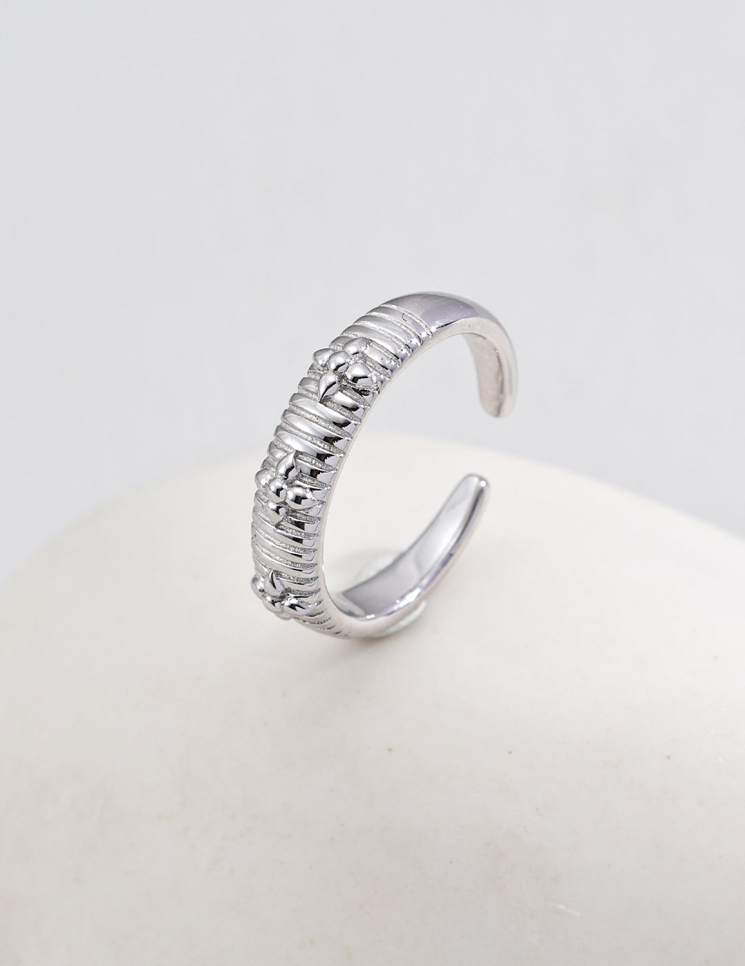 925 Sterling Silver Ring - Silver