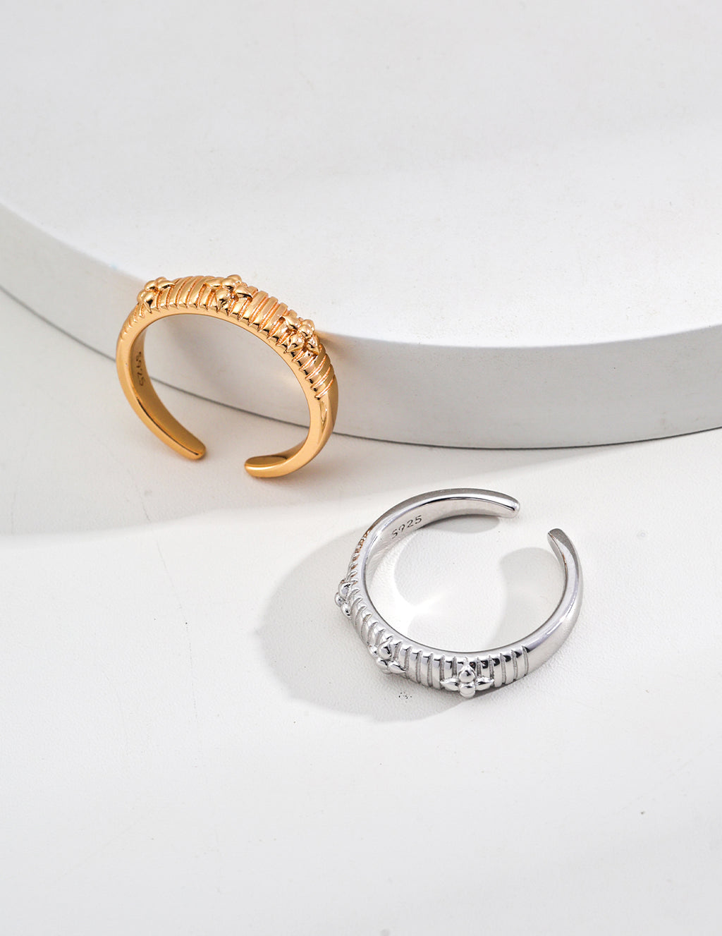 925 Sterling Silver Ring - Silver