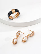 925 Sterling Silver Fluid Natural Pearl Earrings - Silver
