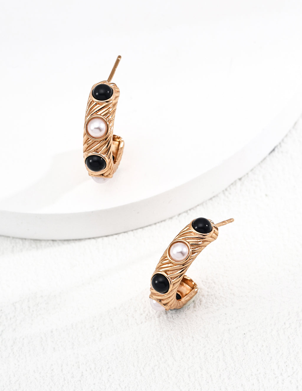 925 Sterling Silver Vintage Natural Pearl and Black Agate Earrings - Silver