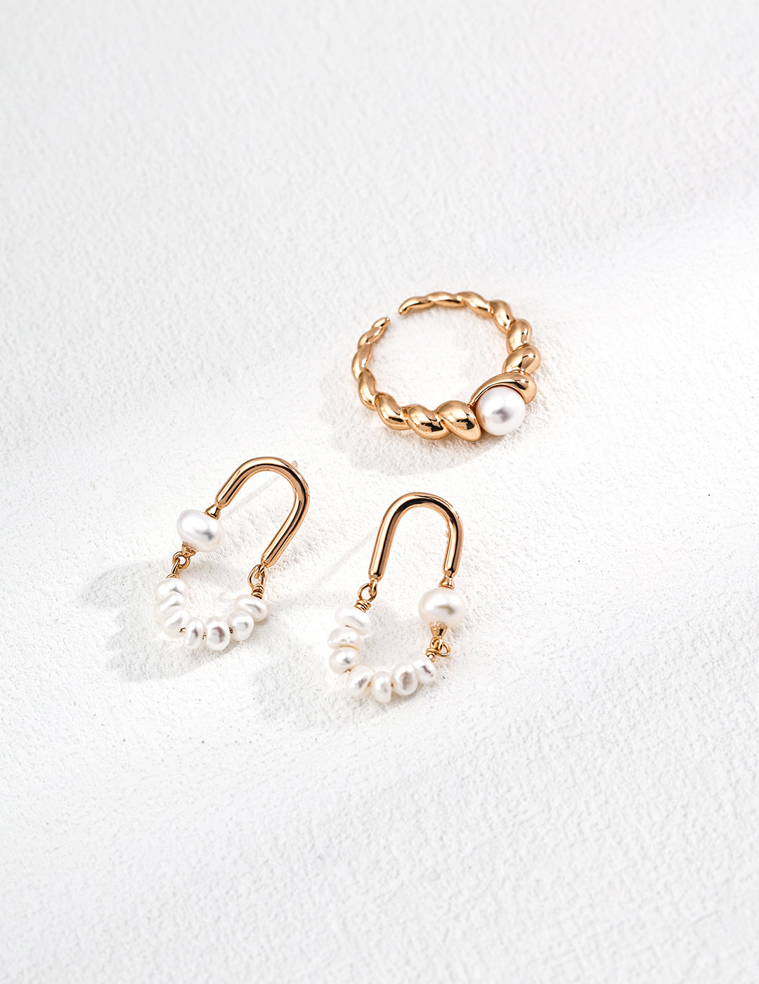 925 Sterling Silver Natural Pearl Earrings - Silver
