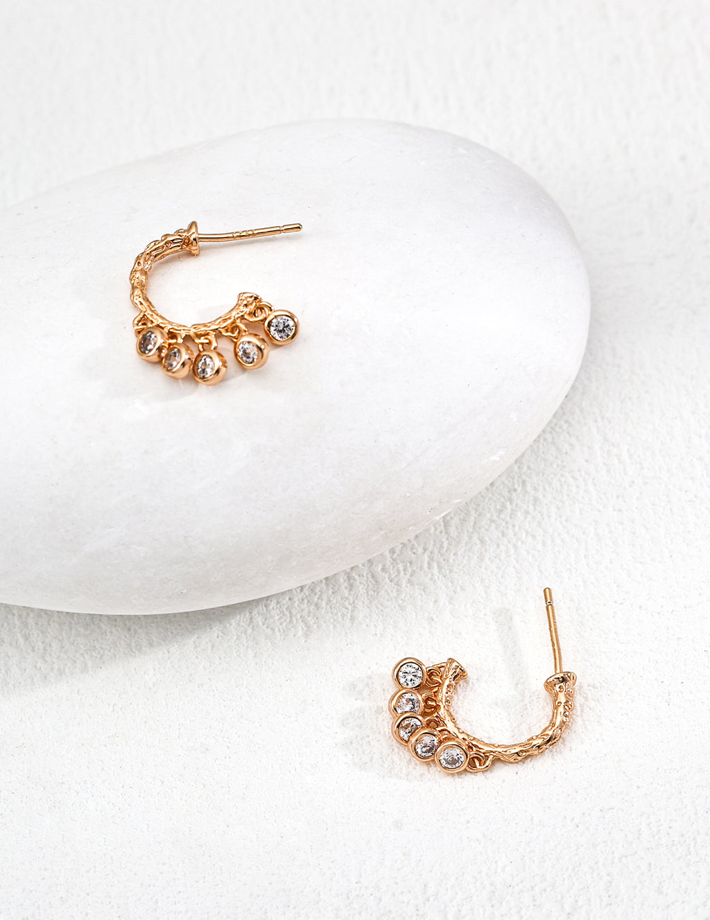 925 Sterling Silver Vintage Cubic Zirconia Earrings - Silver