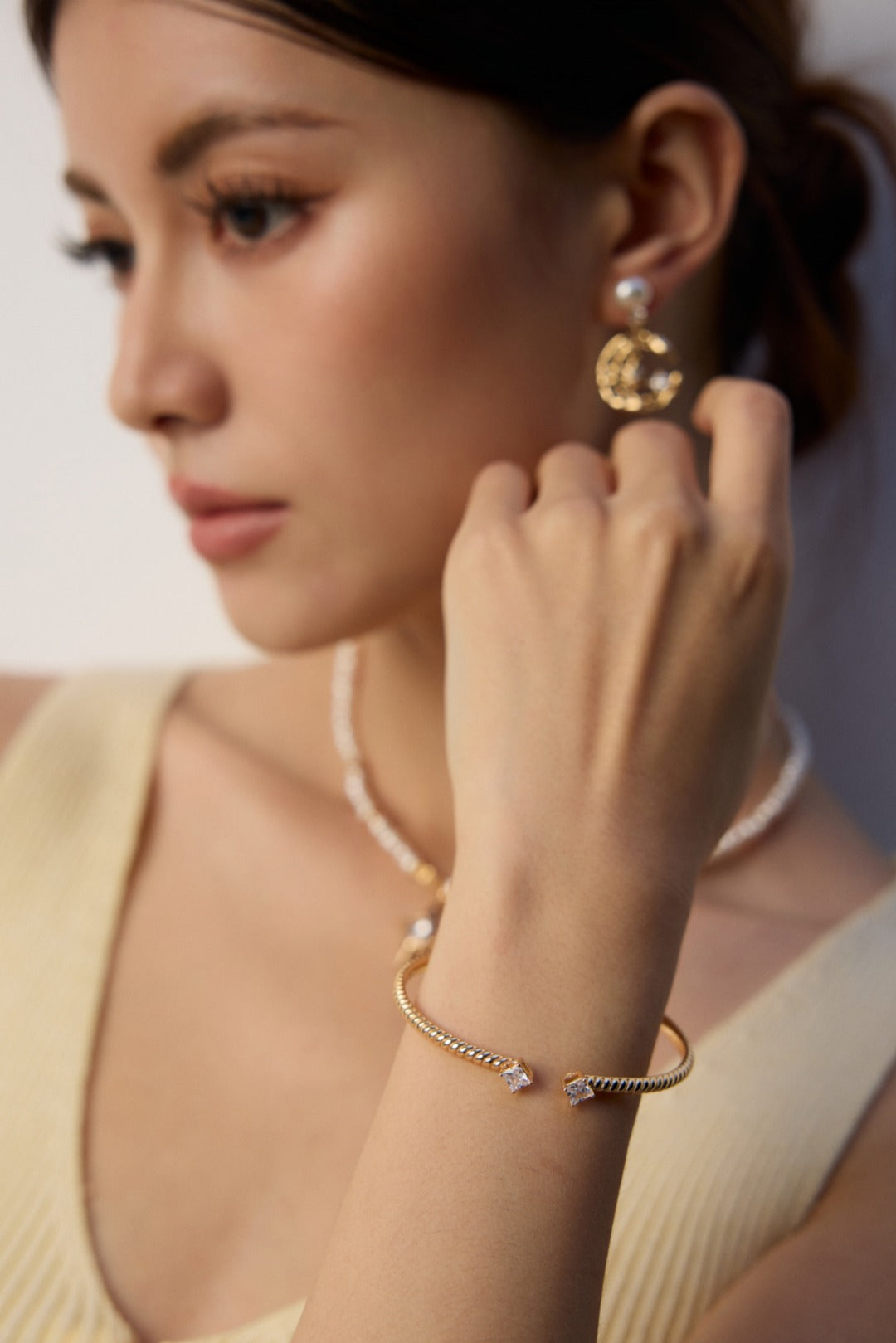 925 Sterling Silver Cubic Zirconia Bangle - Silver