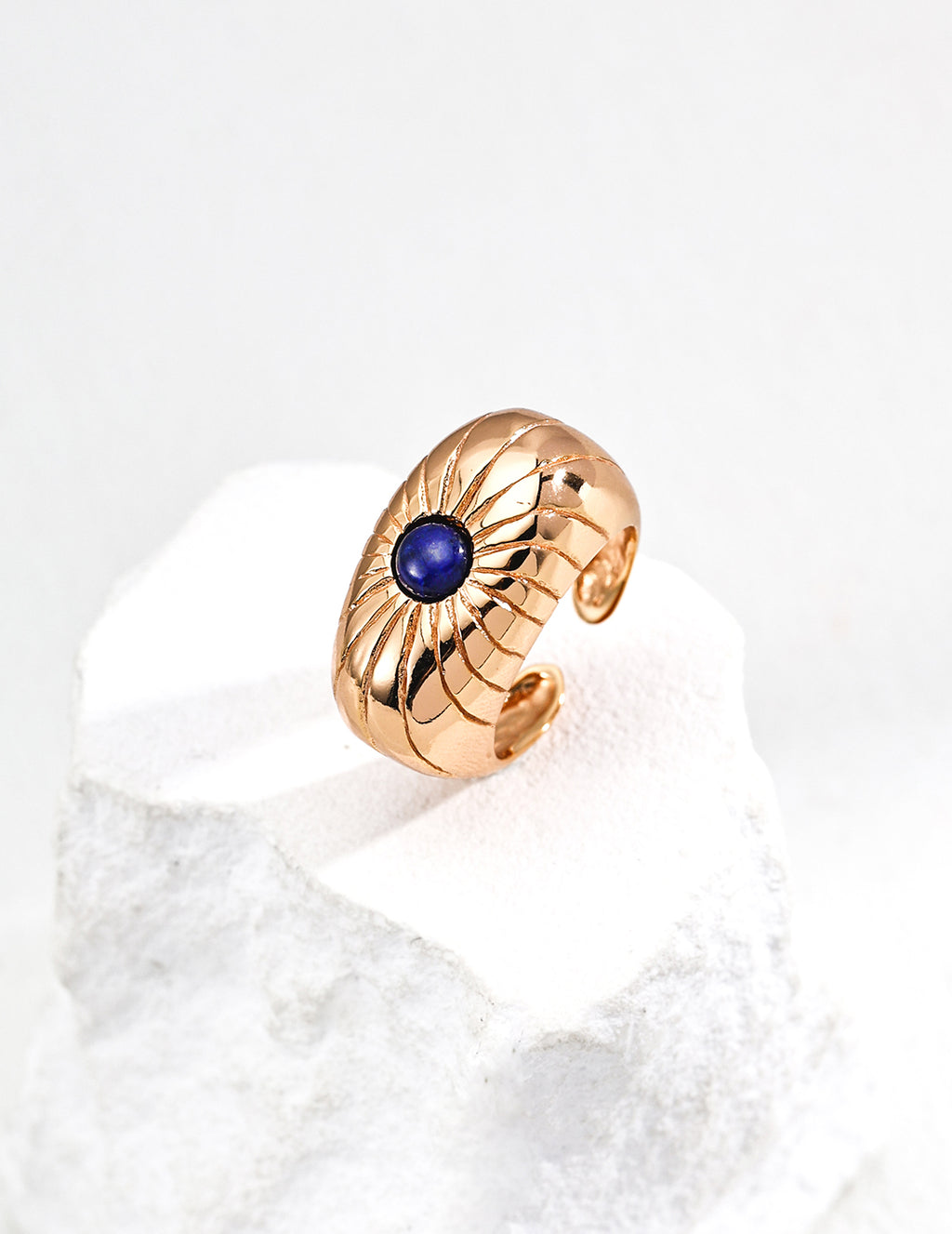 925 Sterling Silver Vintage Lapis Lazuli and Mother of Pearl Ring - Silver