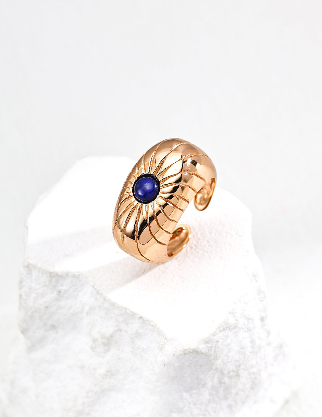 925 Sterling Silver Vintage Lapis Lazuli and Mother of Pearl Ring - Silver
