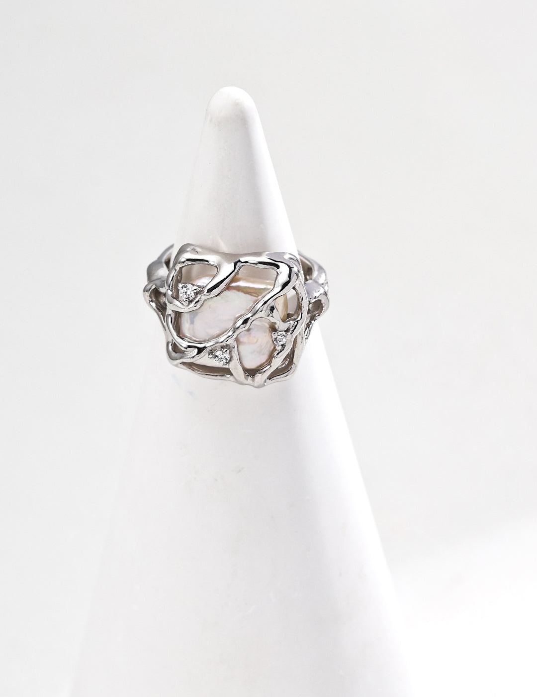 925 Sterling Silver Natural Pearl and Cubic Zirconia Ring - Silver