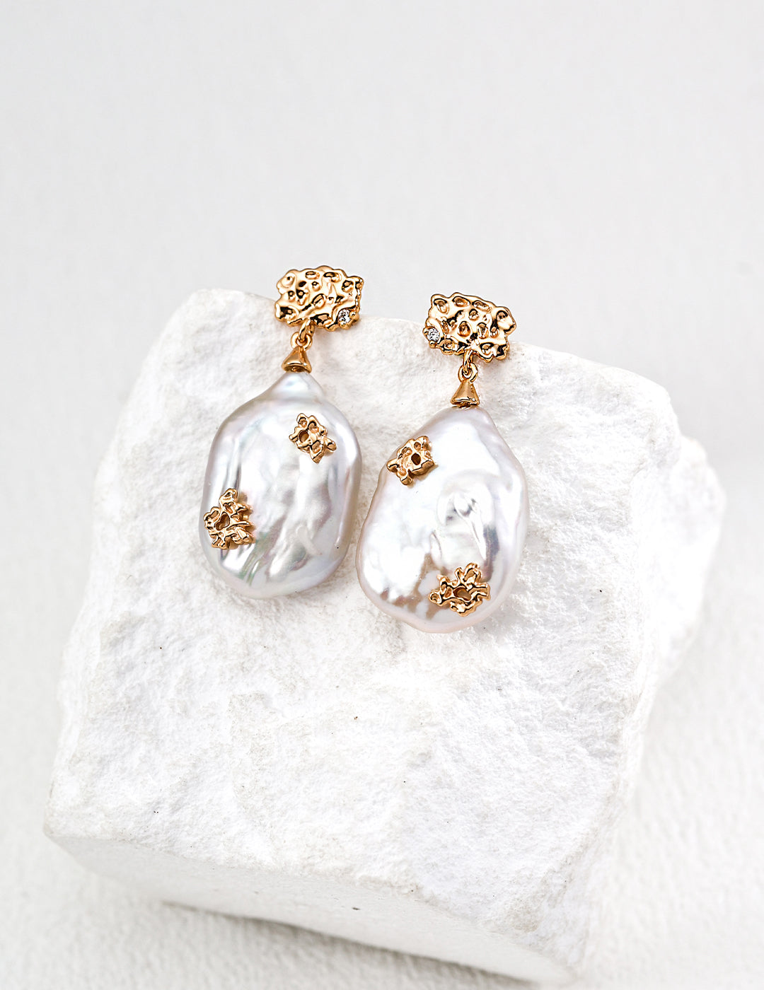 925 Sterling Silver Vintage Natural Pearl and Cubic Zirconia Earrings - Silver