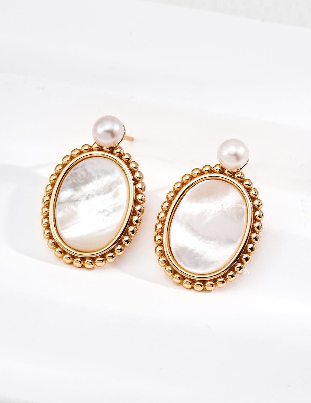 925 Sterling Silver Vintage Natural Pearl and Mother of Pearl Earrings - Vintage Gold