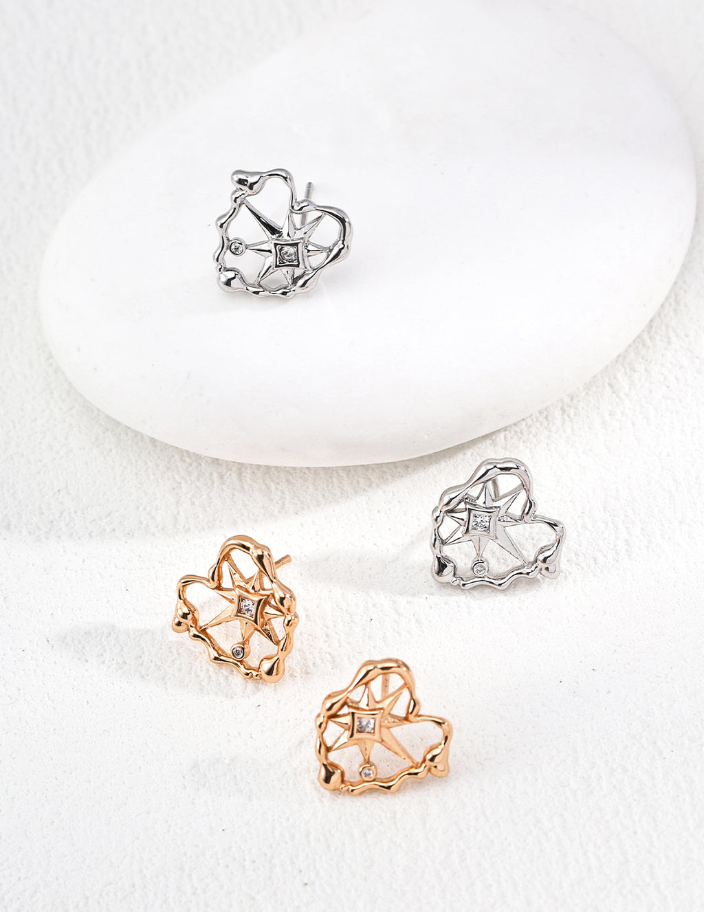925 Sterling Silver Star Cubic Zirconia Earrings - Vintage Gold
