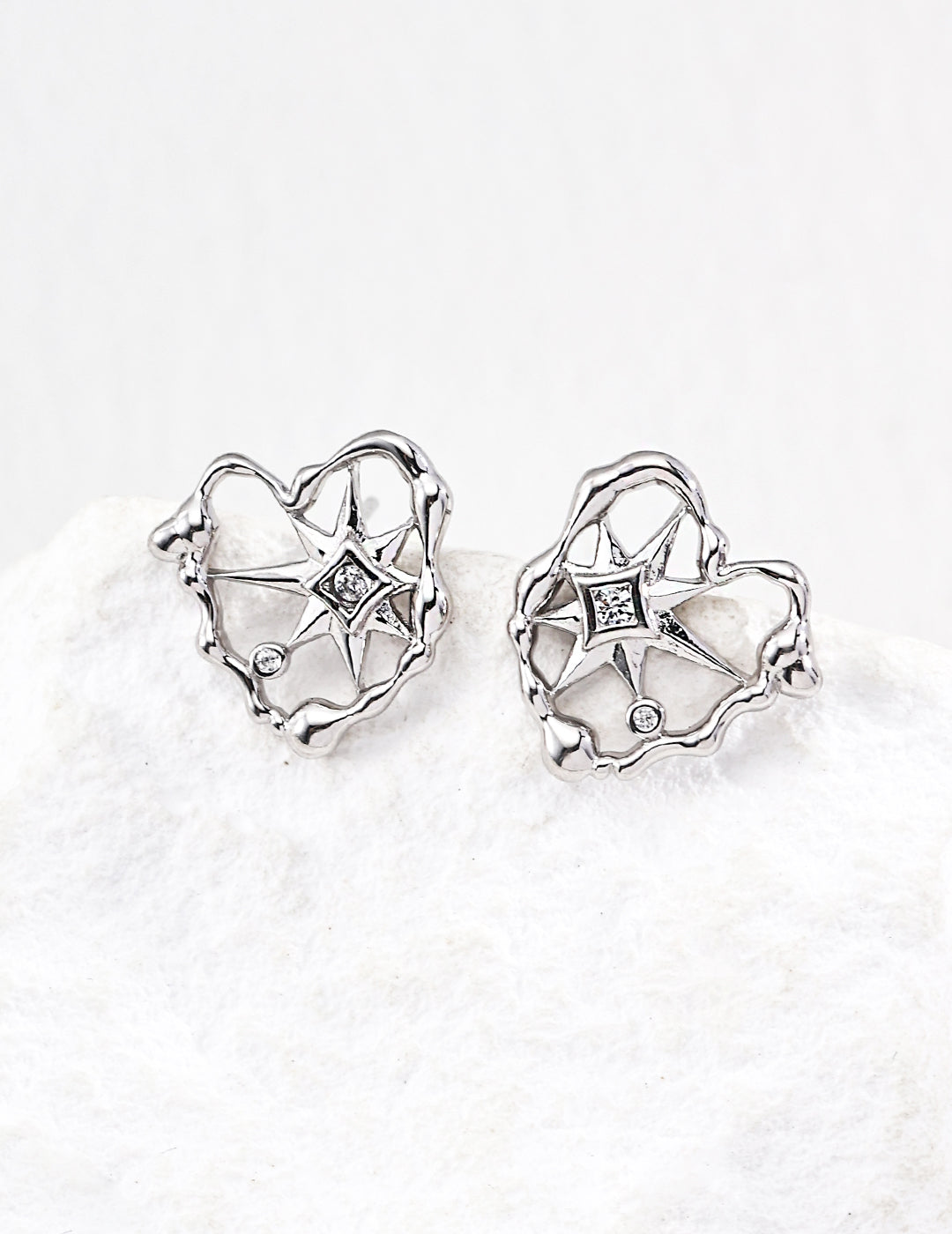925 Sterling Silver Star Cubic Zirconia Earrings - Vintage Gold