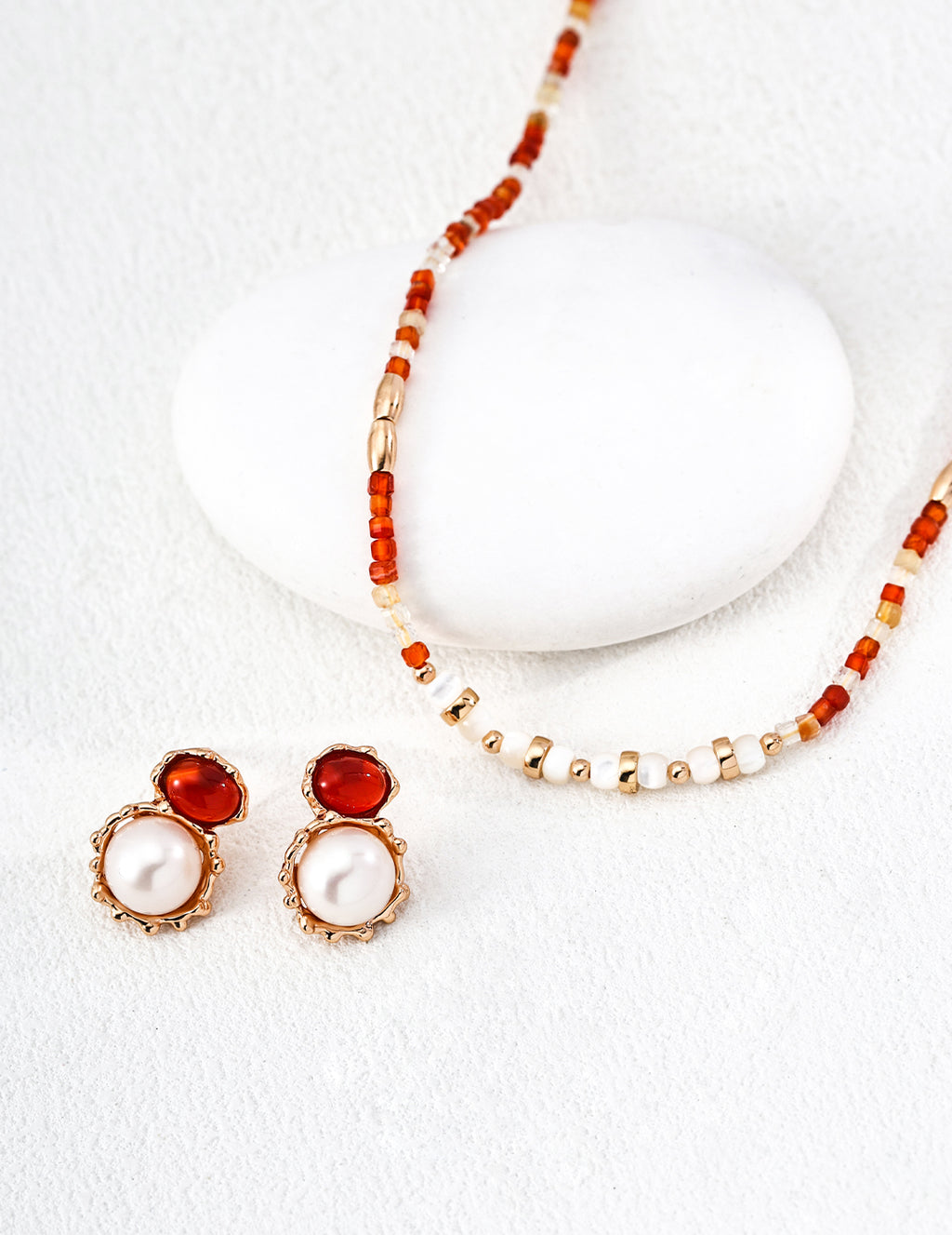 925 Sterling Silver Fluid Natural Pearl, Mother of Pearl and Tiger’s Eye Earrings - Vintage Gold
