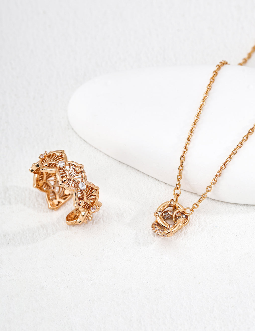 925 Sterling Silver Cubic Zirconia Necklace - Vintage Gold