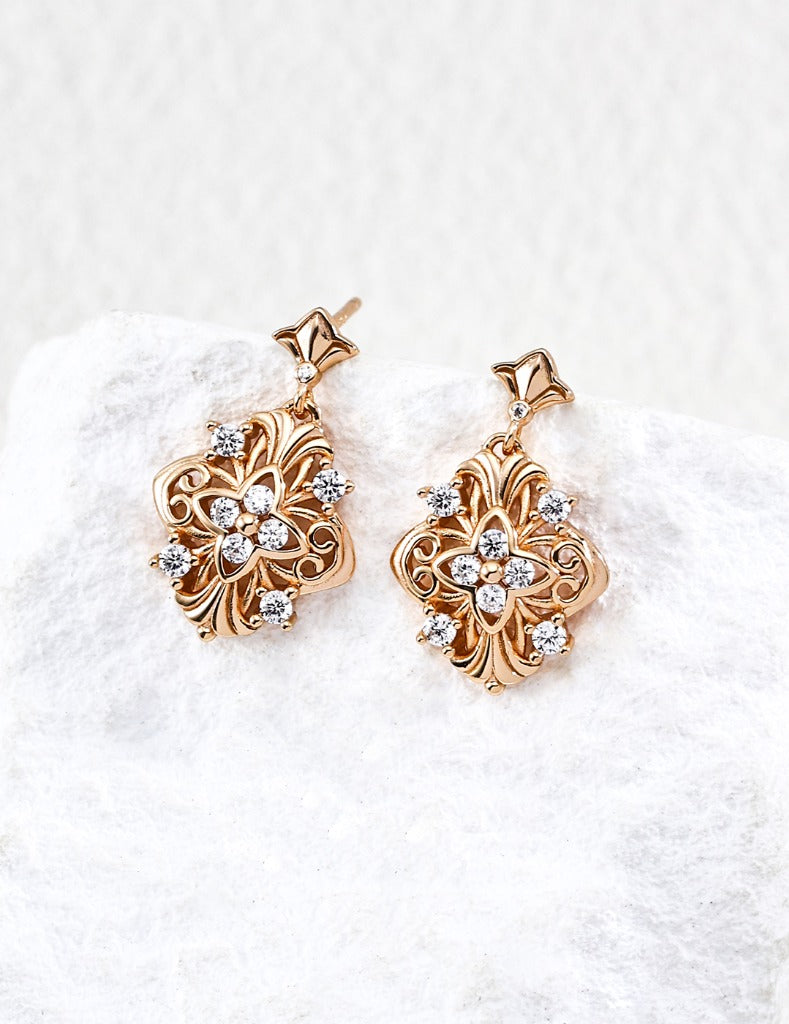 925 Sterling Silver Four-Leaf Cubic Zirconia Earrings - Vintage Gold