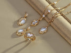 925 Sterling Silver Pearl and Mother of Pearl Fluid Pendant Necklace