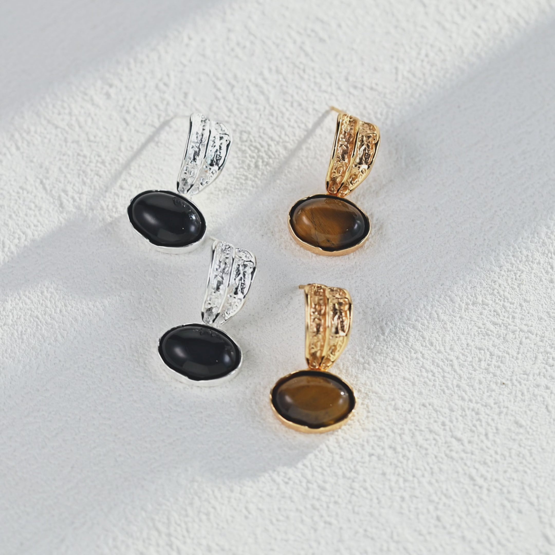 925 Sterling Silver Textured Black Agate Tiger’s Eye Earrings product video E01268_影片_1