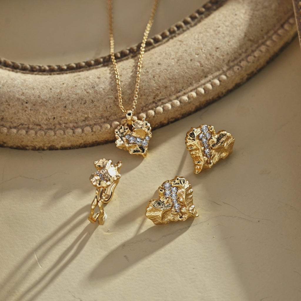 925 Sterling Silver Cubic Zirconia Heart Pendant Earrings