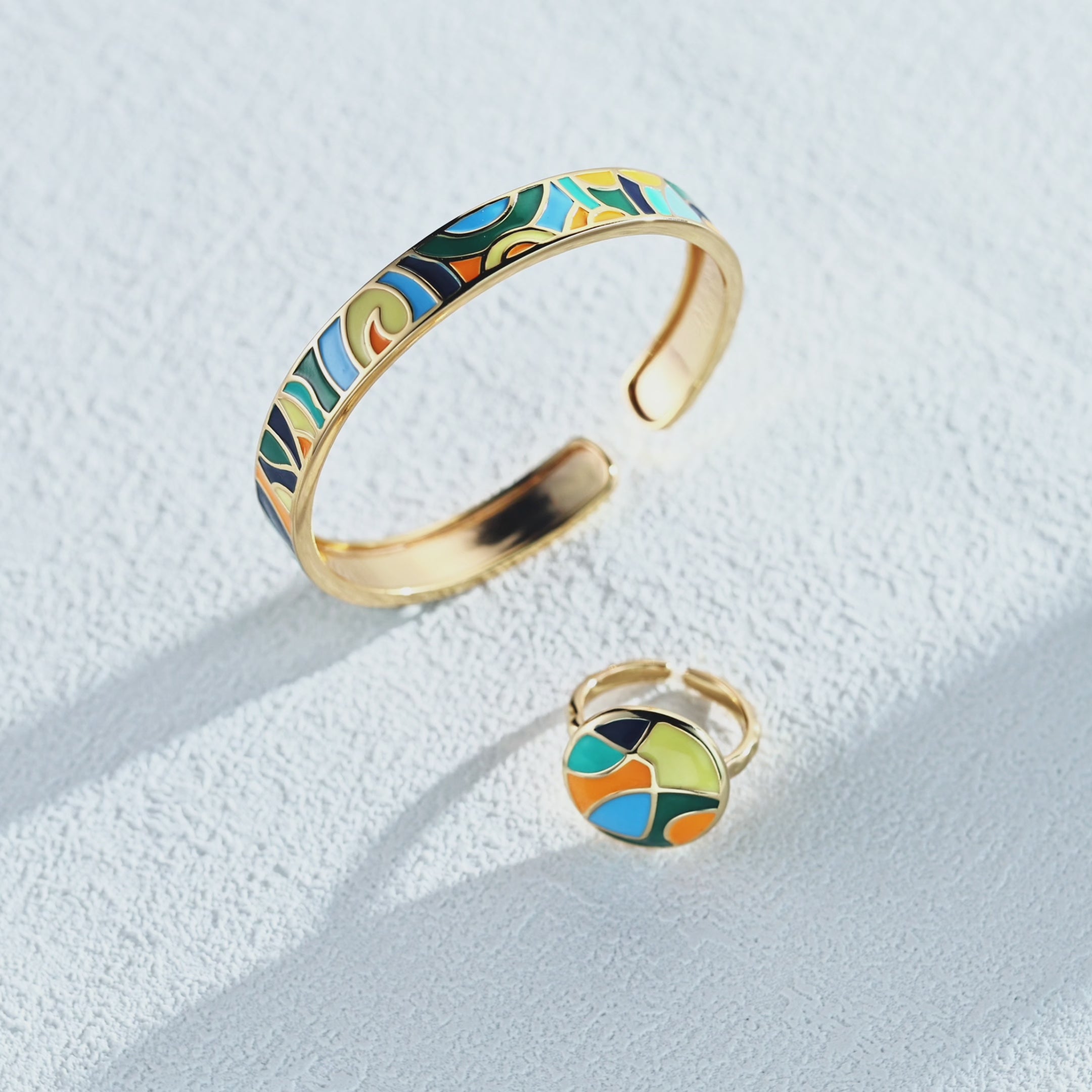 925 Sterling Silver Enamel Bangle product video S0053-2_影片_1