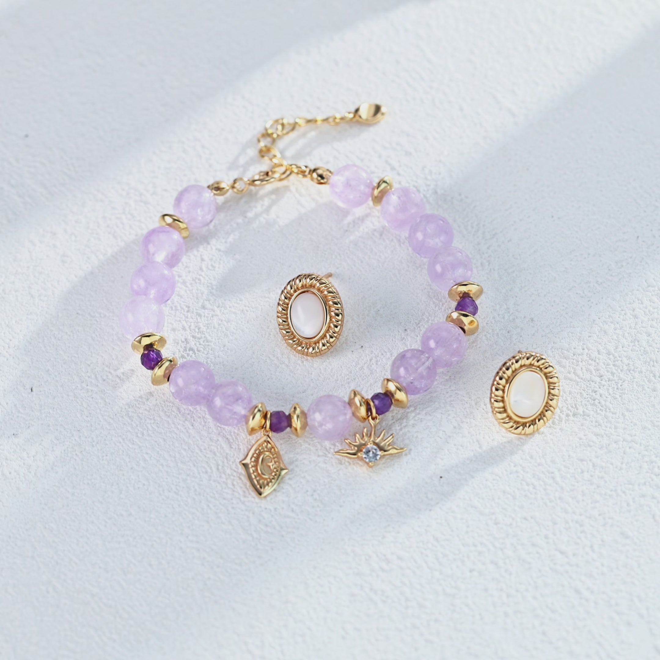 925 Sterling Silver Amethyst and Cubic Zirconia Bracelet product video SL0157-2_影片_1
