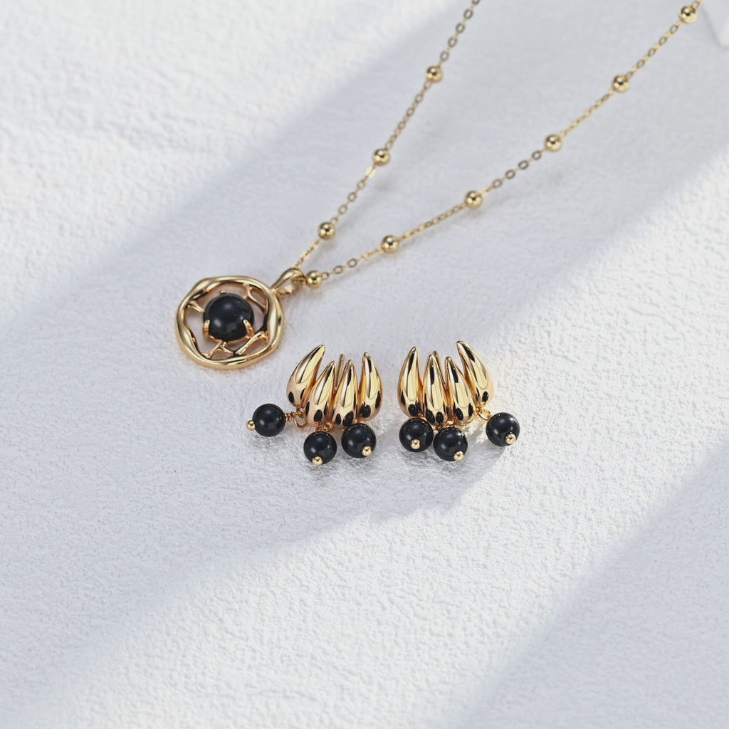 925 Sterling Silver Black Agate Earrings product video E01153_影片_1